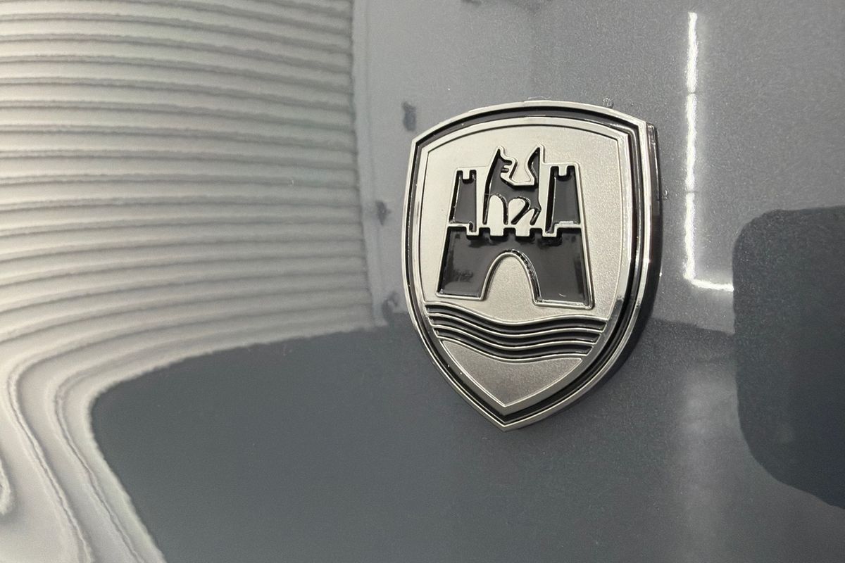 2024 Volkswagen Golf GTI 8