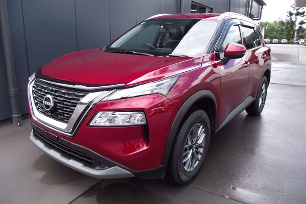 2025 Nissan X-TRAIL ST T33