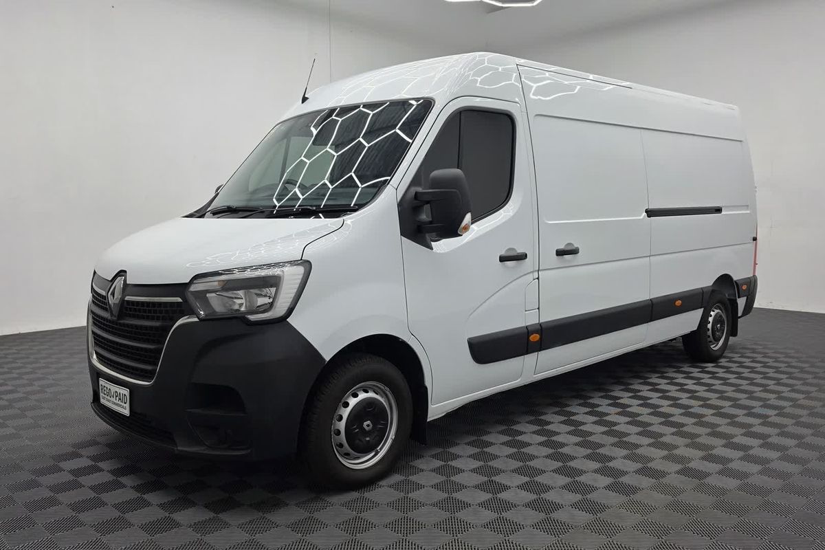 2020 Renault Master Pro 110kW X62 Phase 2 SWB Low Roof