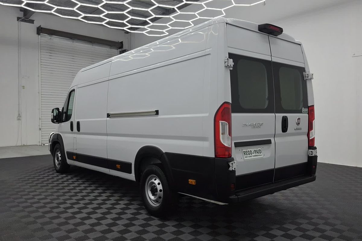 2022 Fiat Ducato Series 8 ELWB Mid Roof