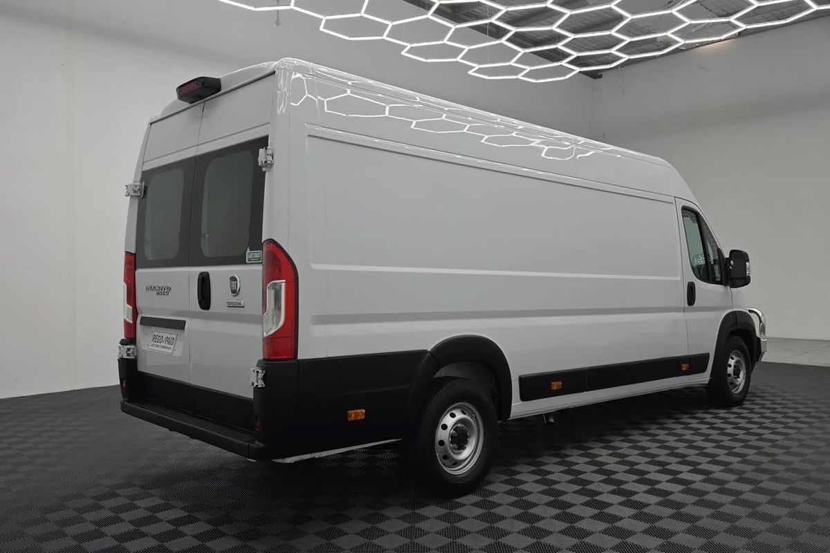 2022 Fiat Ducato Series 8 ELWB Mid Roof