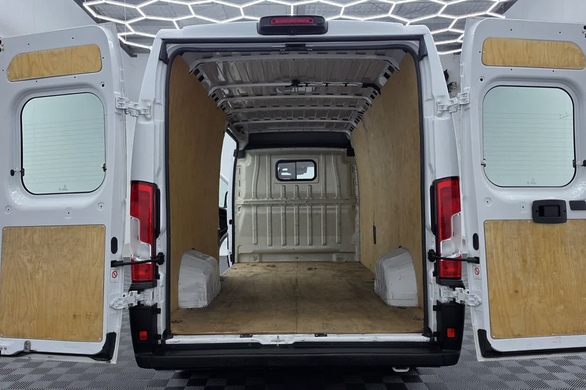2022 Fiat Ducato Series 8 ELWB Mid Roof