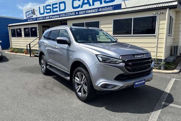 2023 Isuzu MU-X LS-T