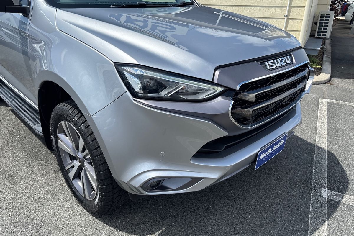 2023 Isuzu MU-X LS-T