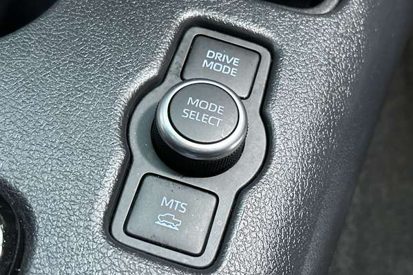 2024 Toyota Hilux Rogue 48V GUN126R 4X4 thumb-16