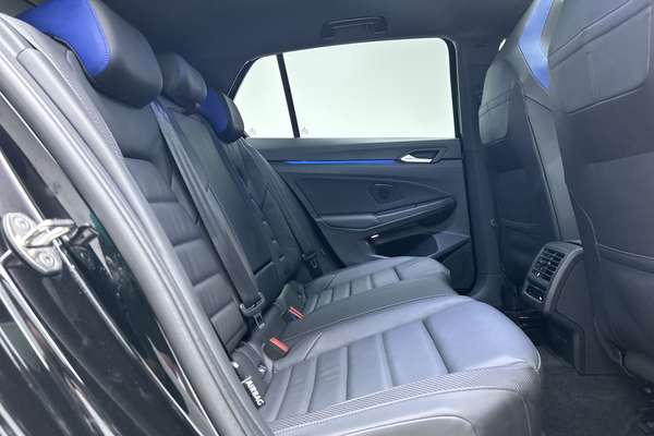 2025 Volkswagen Golf R 8.5 thumb-11