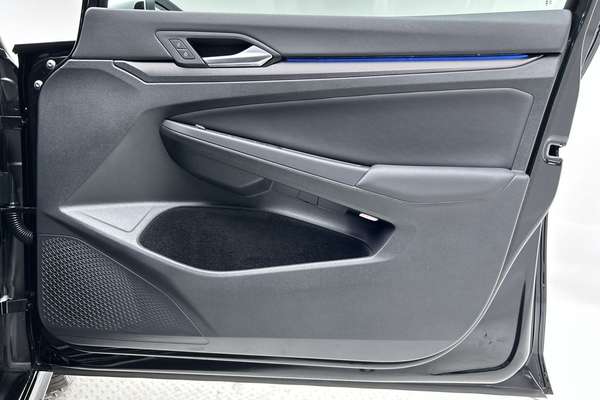 2025 Volkswagen Golf R 8.5 thumb-18