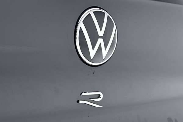 2025 Volkswagen Golf R 8.5 thumb-21