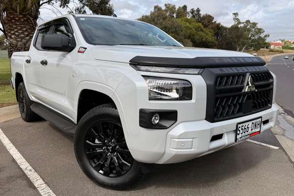2025 Mitsubishi Triton GLX-R MV 4X4