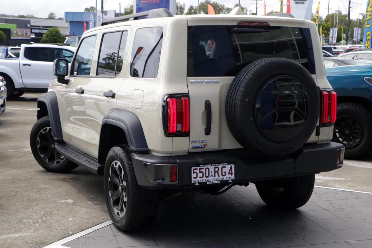 2026 GWM Tank 300 Lux Hi4-T PHEV P01