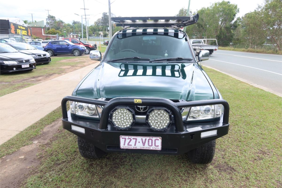 2003 Toyota Hilux SR5 VZN167R 4X4