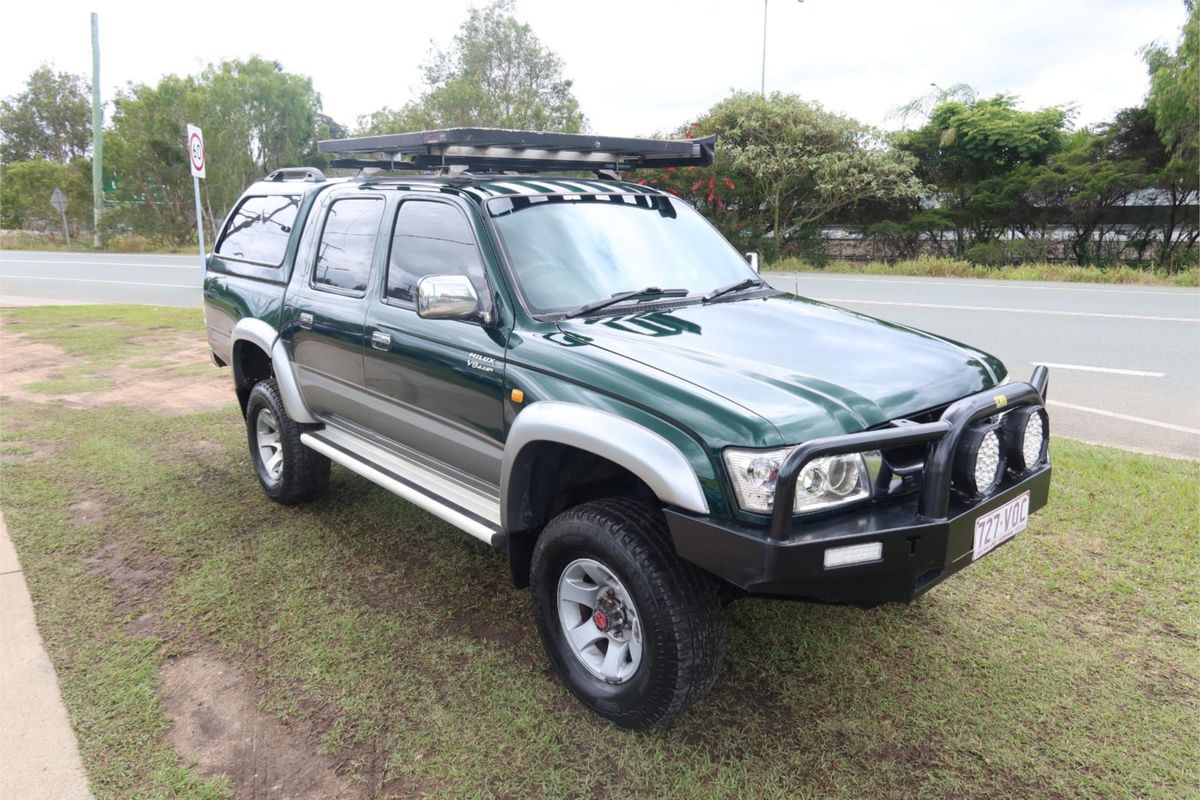 2003 Toyota Hilux SR5 VZN167R 4X4