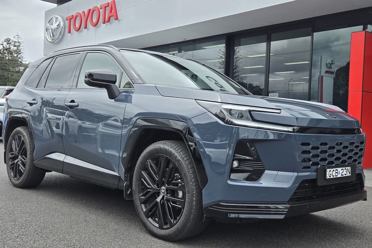 2026 Toyota RAV4 XSE AXAP64R