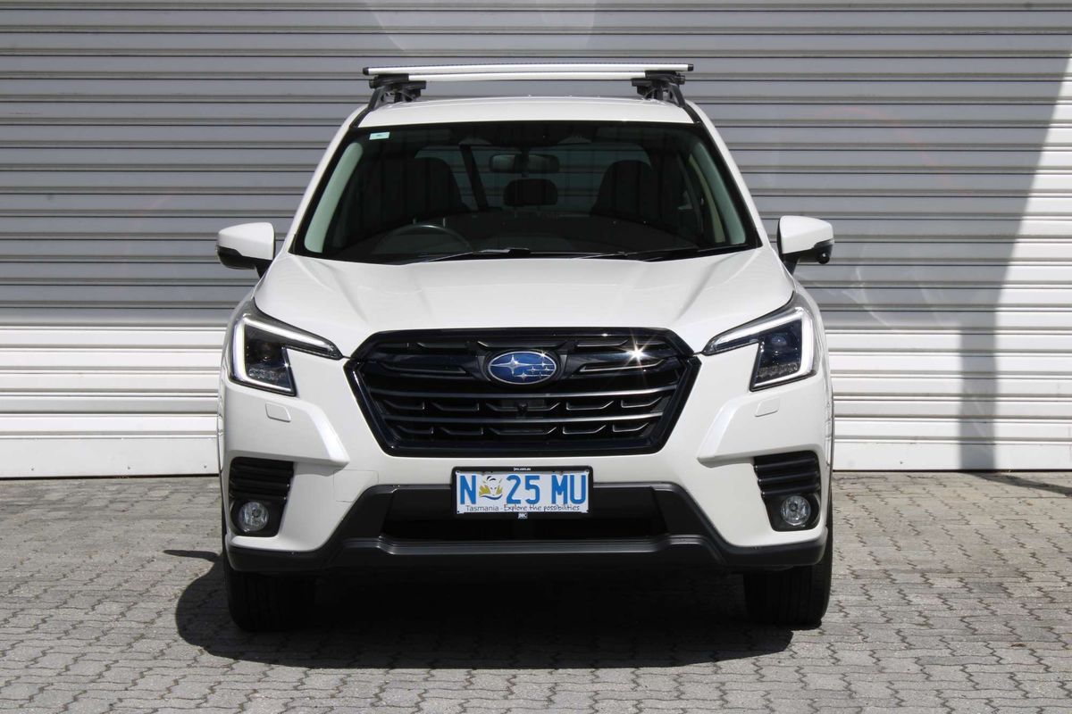 2023 Subaru Forester 2.5i Premium S5