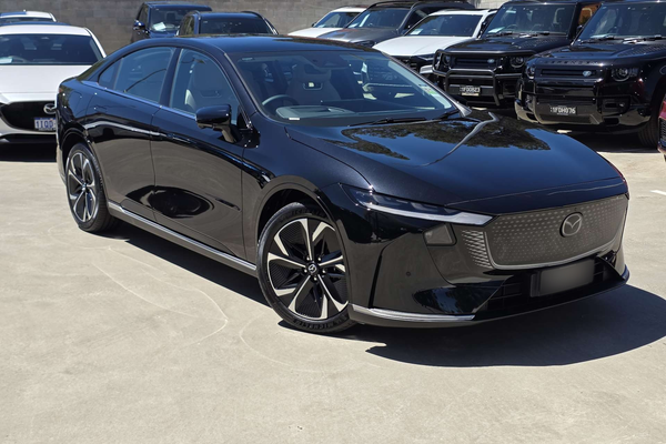 2026 Mazda 6e E35 GT