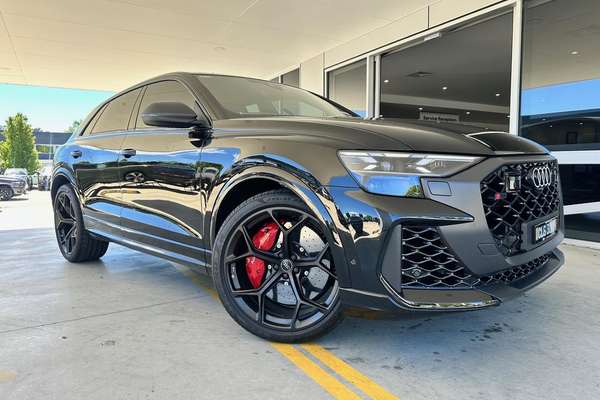 2026 Audi RS Q8 TFSI performance F1