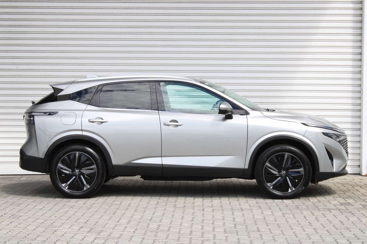 2025 Nissan QASHQAI Ti J12