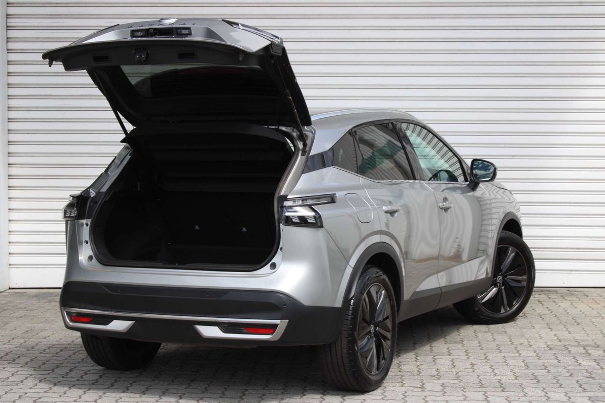 2025 Nissan QASHQAI Ti J12