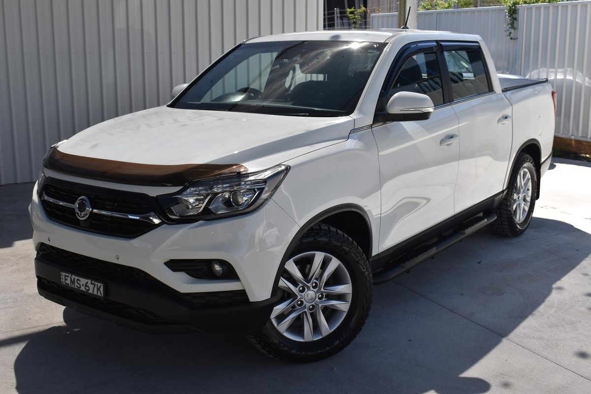 2021 KGM Musso ELX Q215 4X4