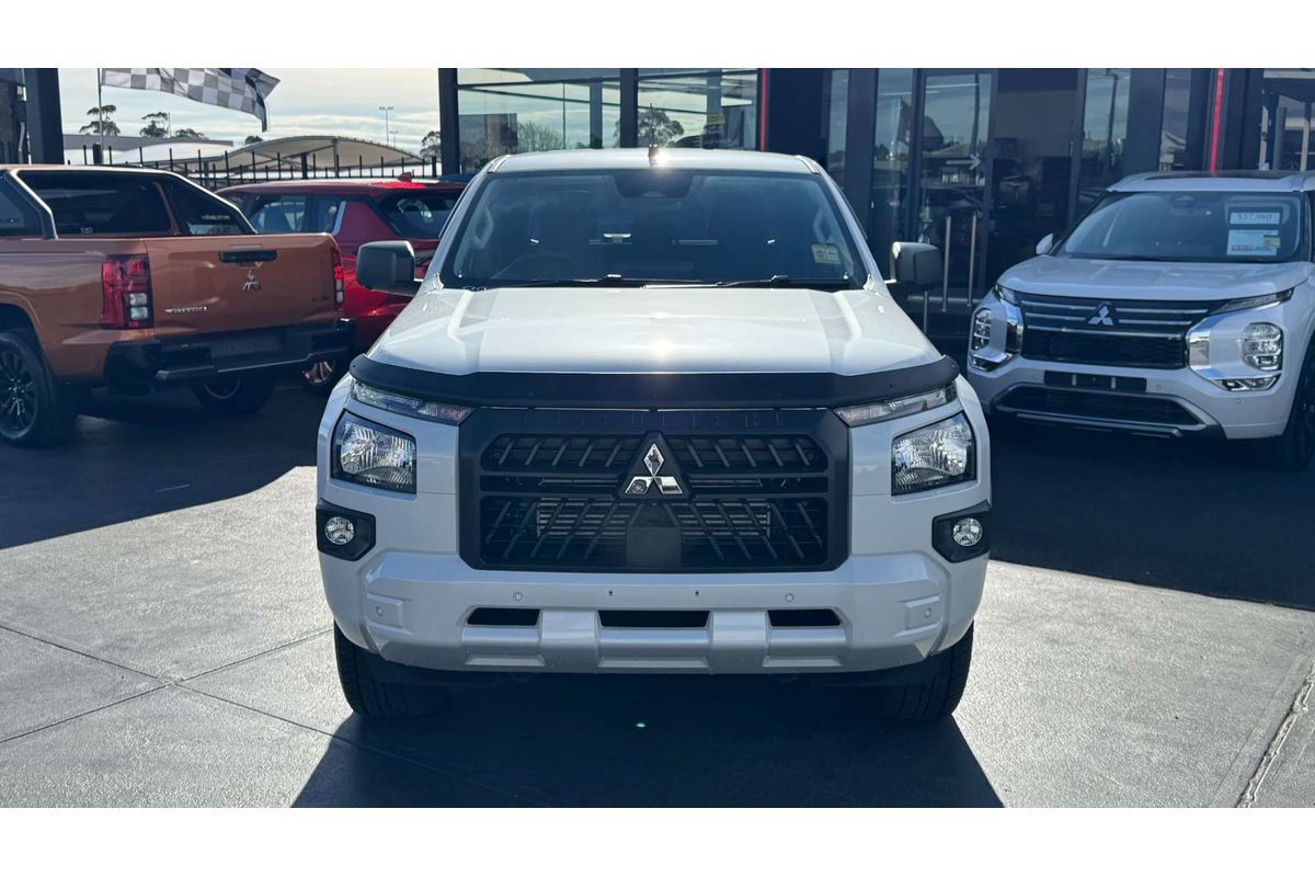 2025 Mitsubishi Triton GLX-R MV 4X4 image 5