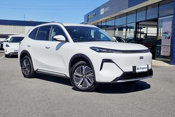 2026 Geely Starray EM-i Complete P145