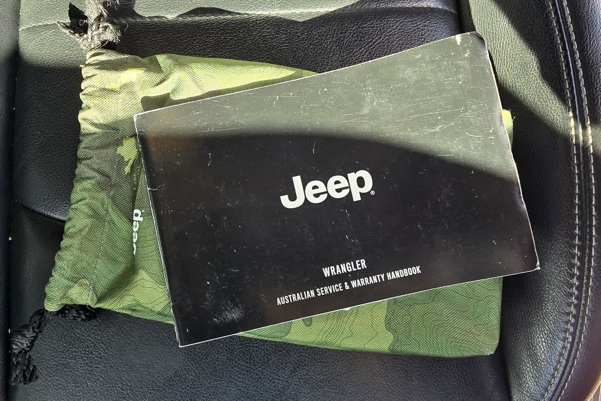 2022 Jeep Wrangler OVERLAND (4x4) JL MY22