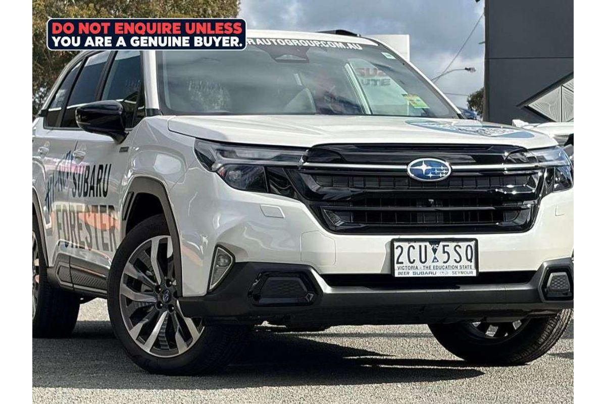 2025 Subaru Forester Hybrid Touring S6