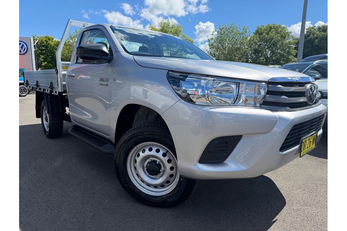 2025 Toyota Hilux SR GUN126R 4X4