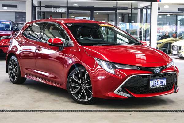 2020 Toyota Corolla ZR Hybrid ZWE211R