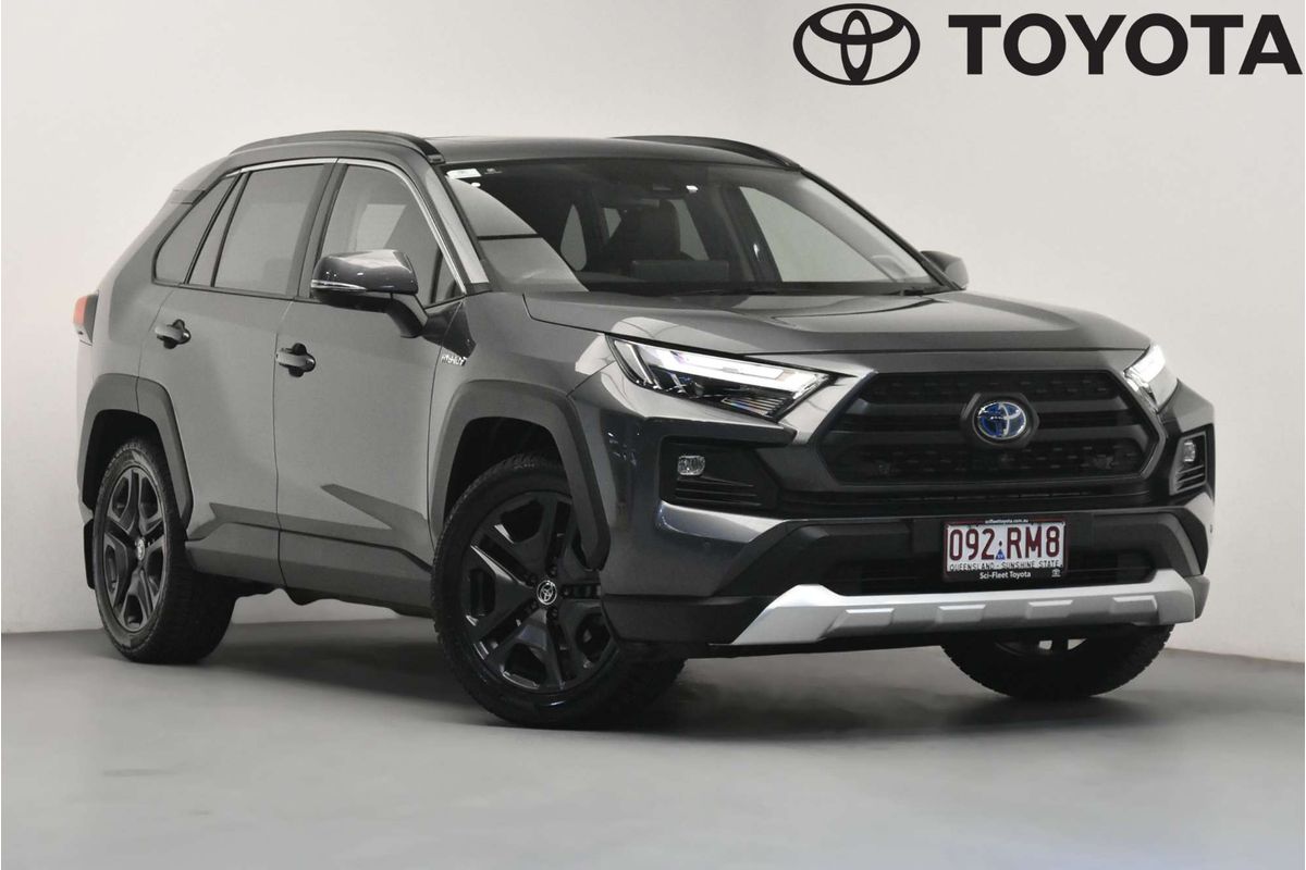 2024 Toyota RAV4 Edge AXAH54R
