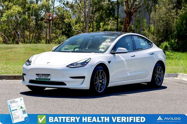 2022 Tesla Model 3 Rear-Wheel Drive