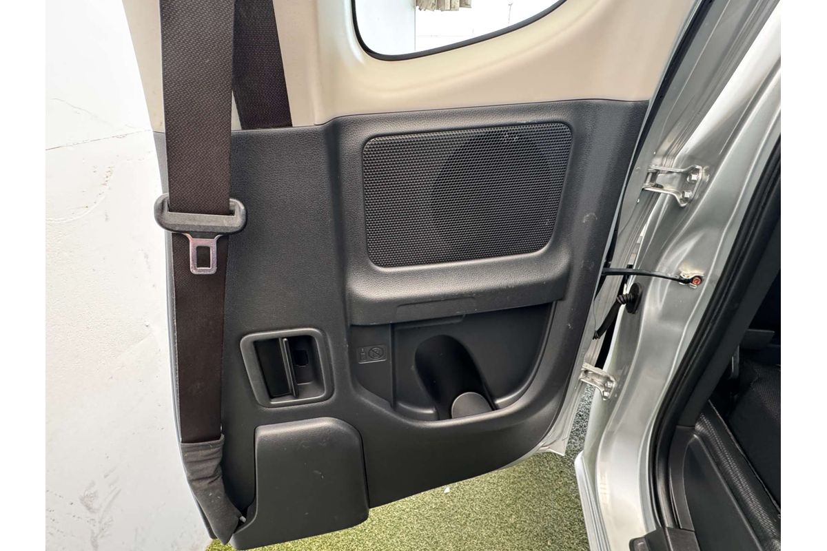2020 Mitsubishi Triton GLX ADAS MR 4X4 image 11