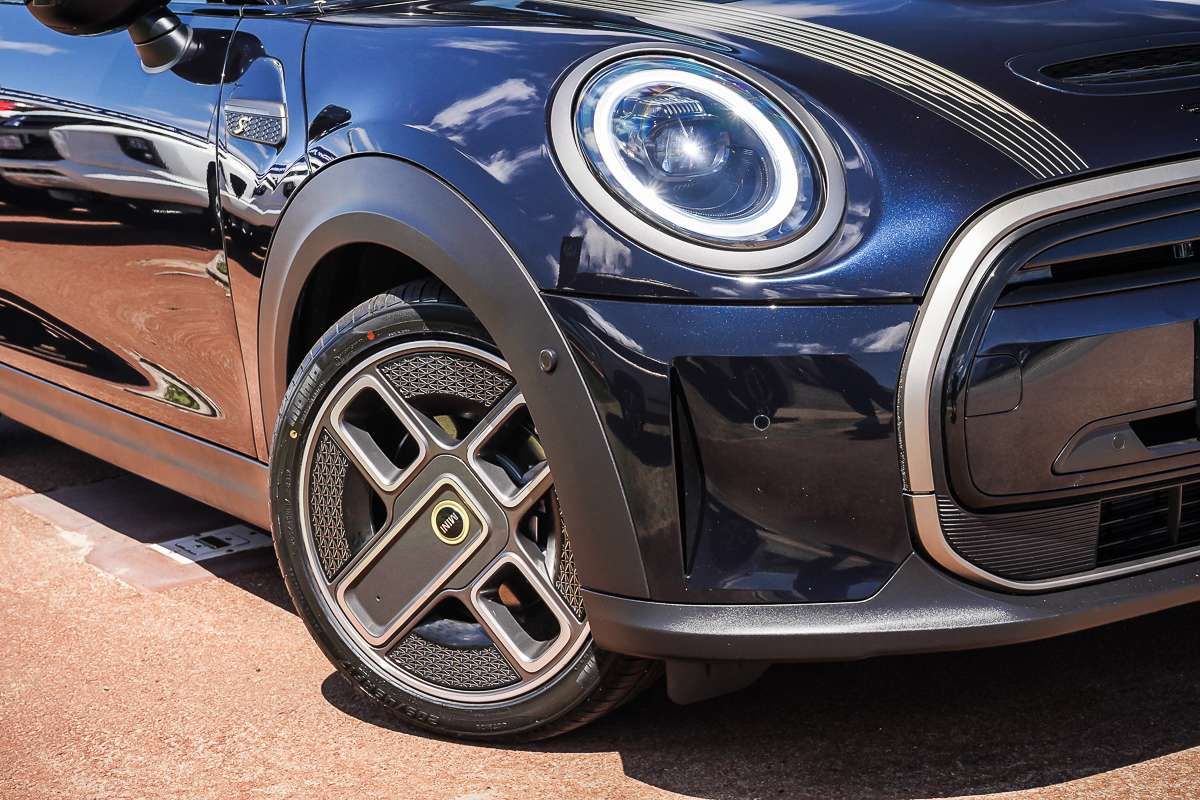 2023 MINI Hatch Cooper S Resolute F56 LCI-2