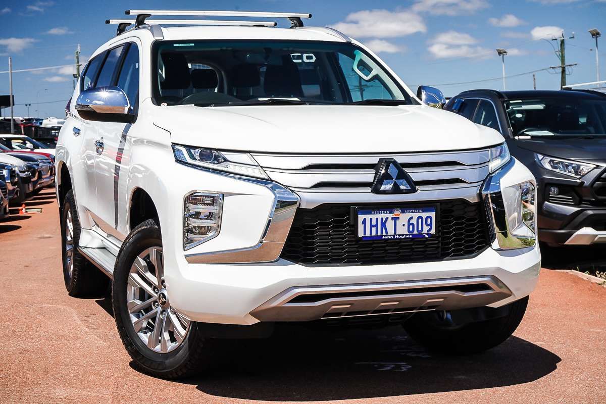 2021 Mitsubishi Pajero Sport GLX QF