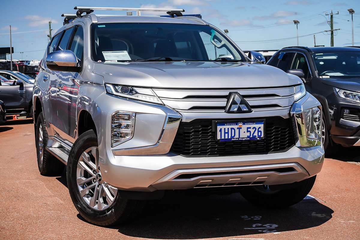 2020 Mitsubishi Pajero Sport GLX QF