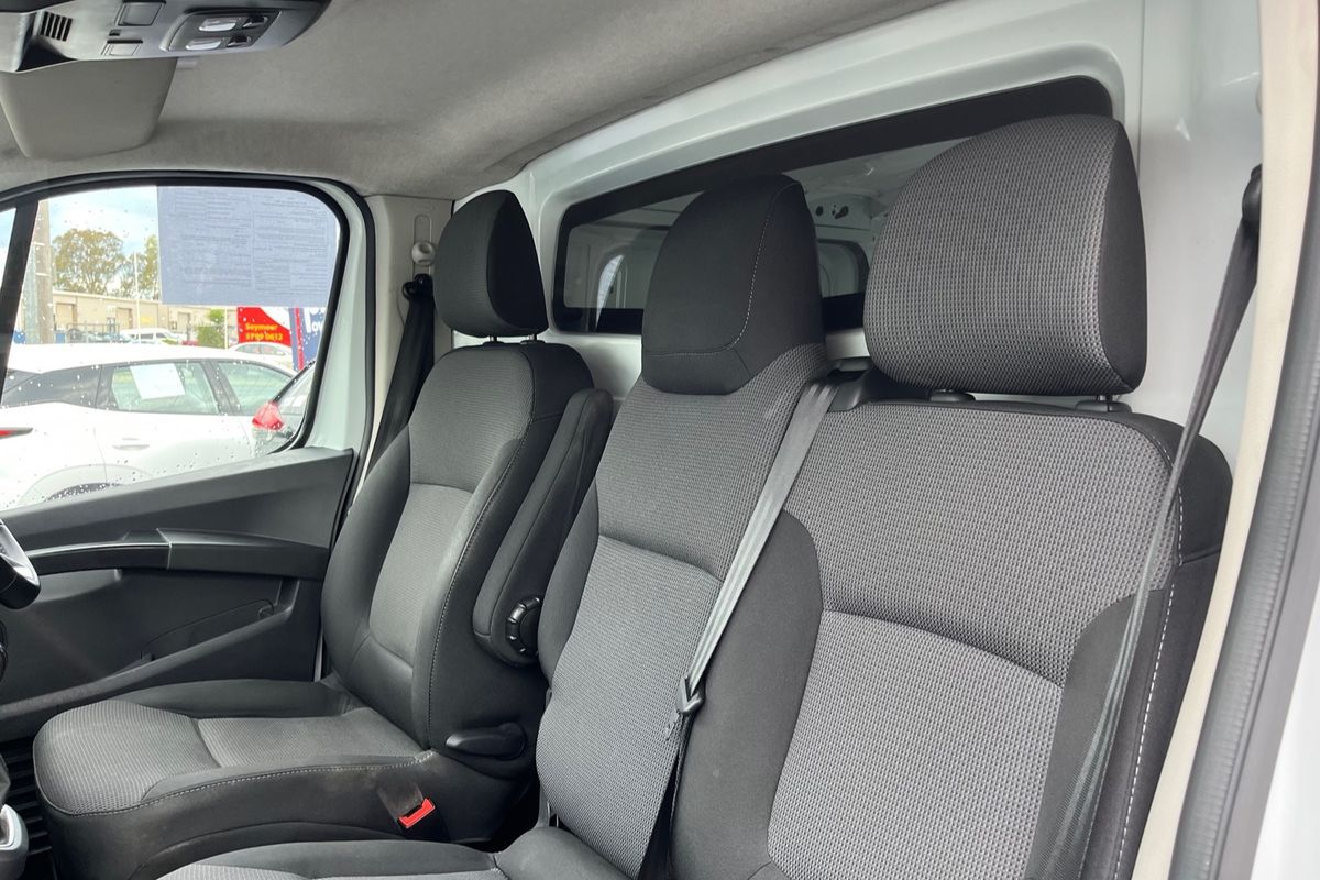 2023 Renault Trafic Pro X82 SWB Low Roof