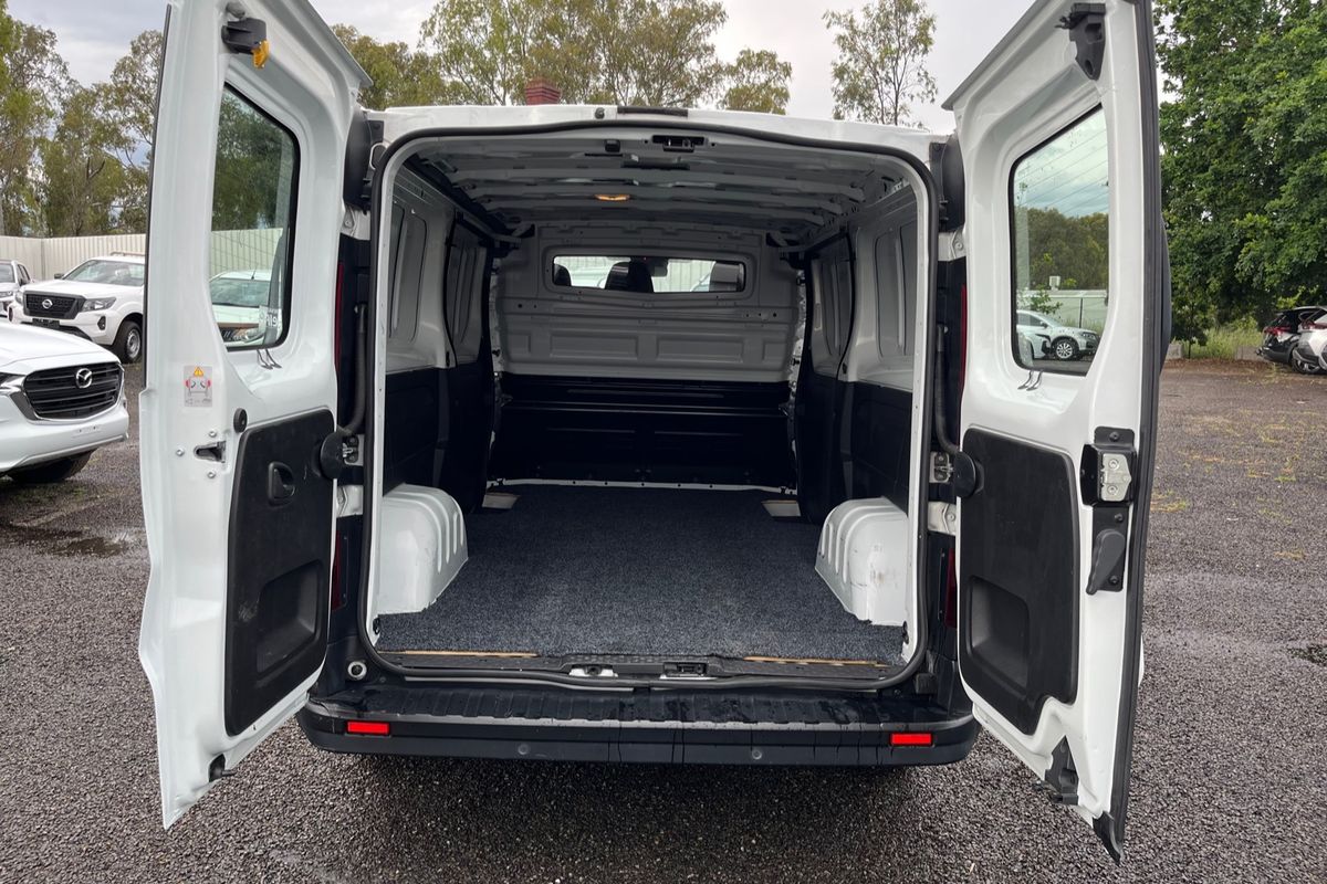 2023 Renault Trafic Pro X82 SWB Low Roof
