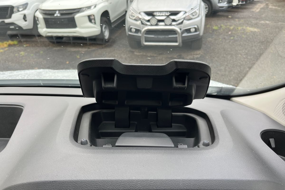 2023 Renault Trafic Pro X82 SWB Low Roof