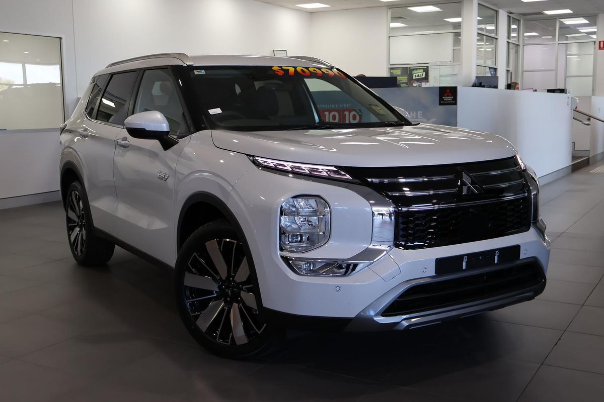 2025 Mitsubishi Outlander PHEV Aspire ZM