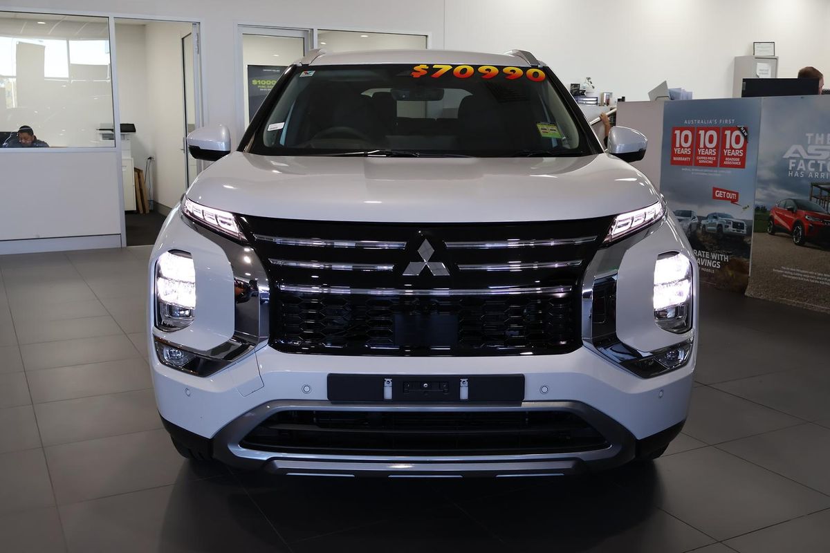 2025 Mitsubishi Outlander PHEV Aspire ZM