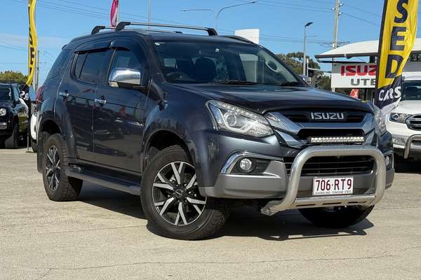 2020 Isuzu MU-X LS-T