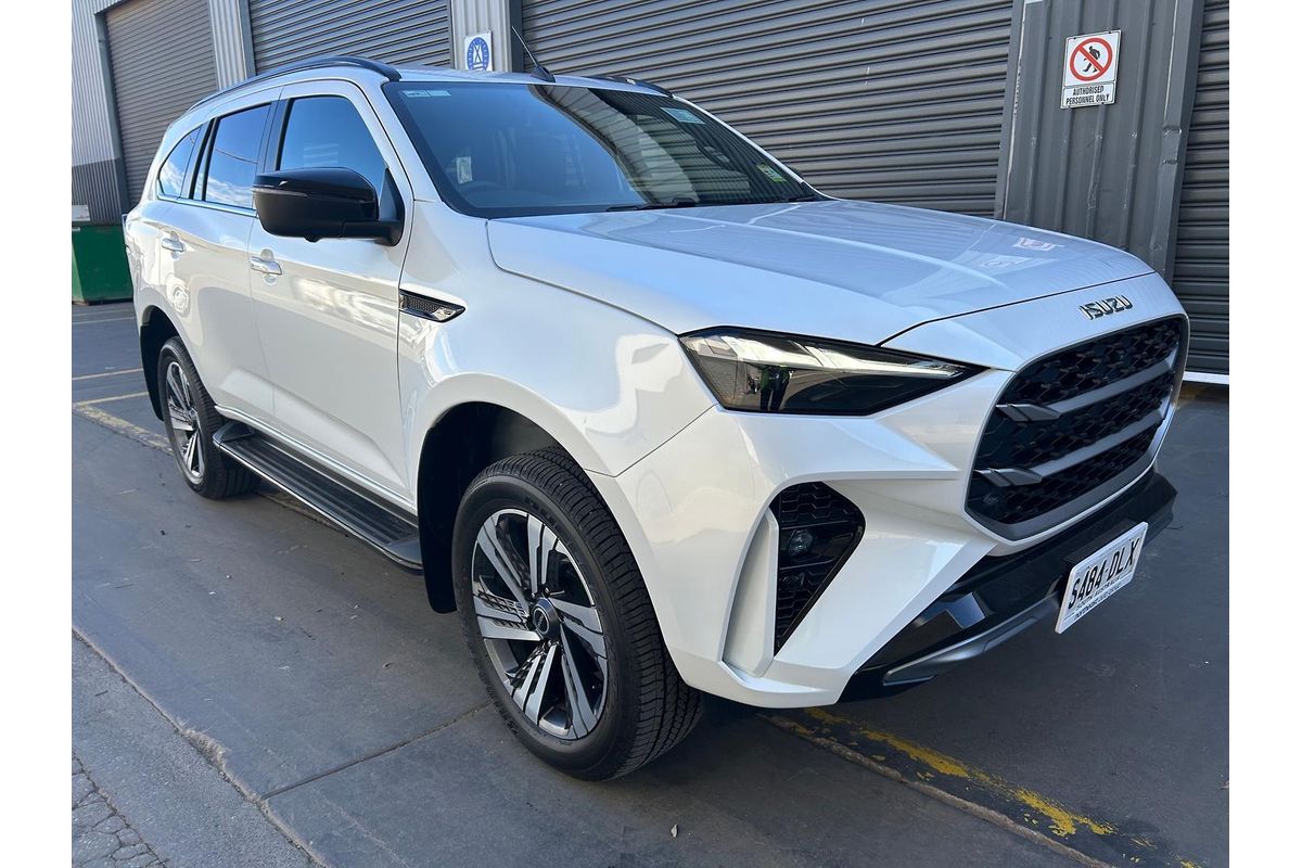 2025 Isuzu MU-X LS-T