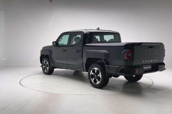 2025 Kia Tasman SX+ TK 4X4 thumb-8