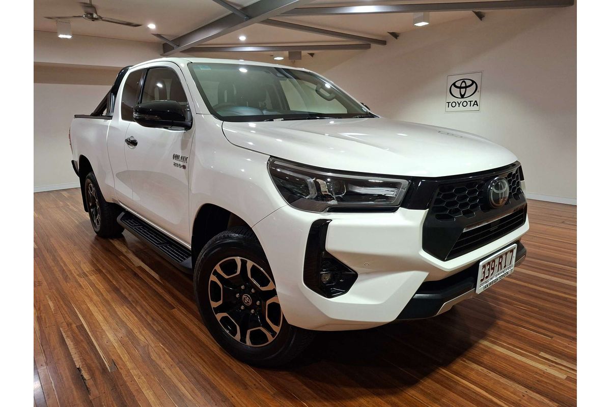 2024 Toyota Hilux SR5 GUN126R 4X4