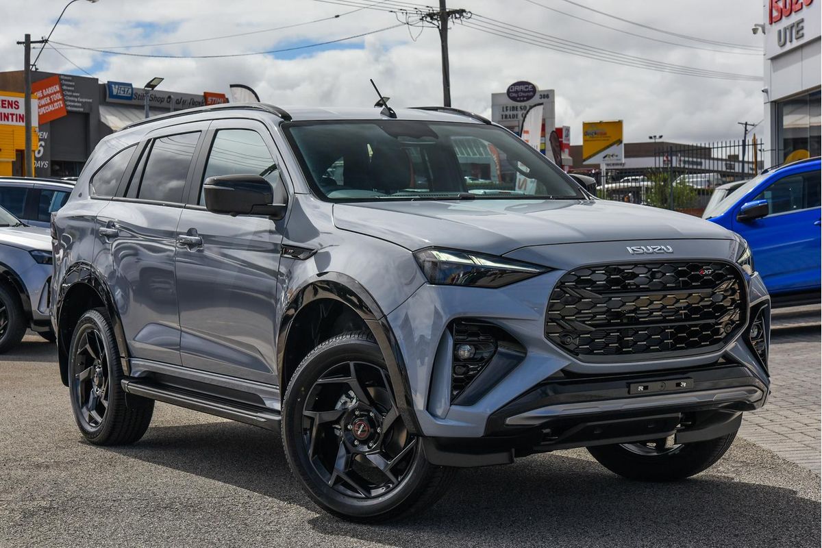 2026 Isuzu MU-X X-TERRAIN