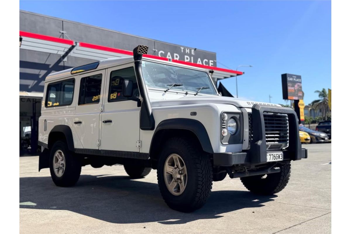 2015 Land Rover Defender 110