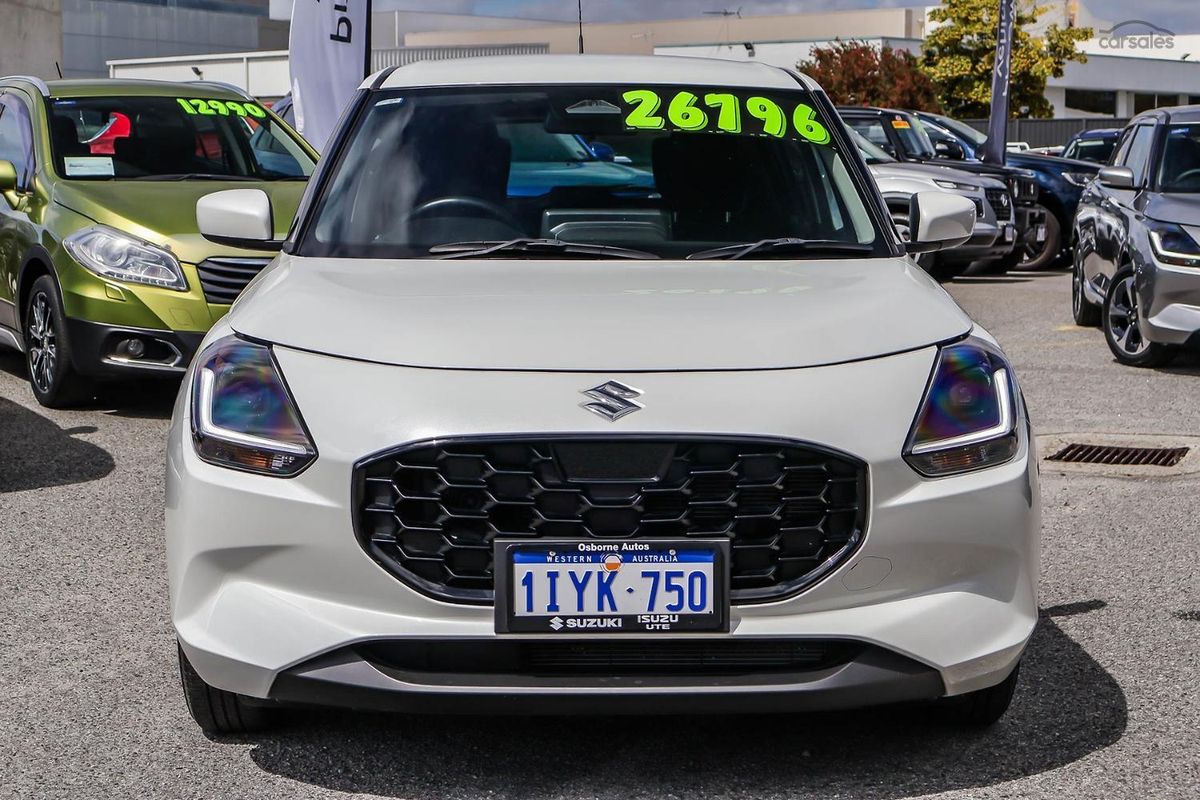 2025 Suzuki Swift Hybrid UZ