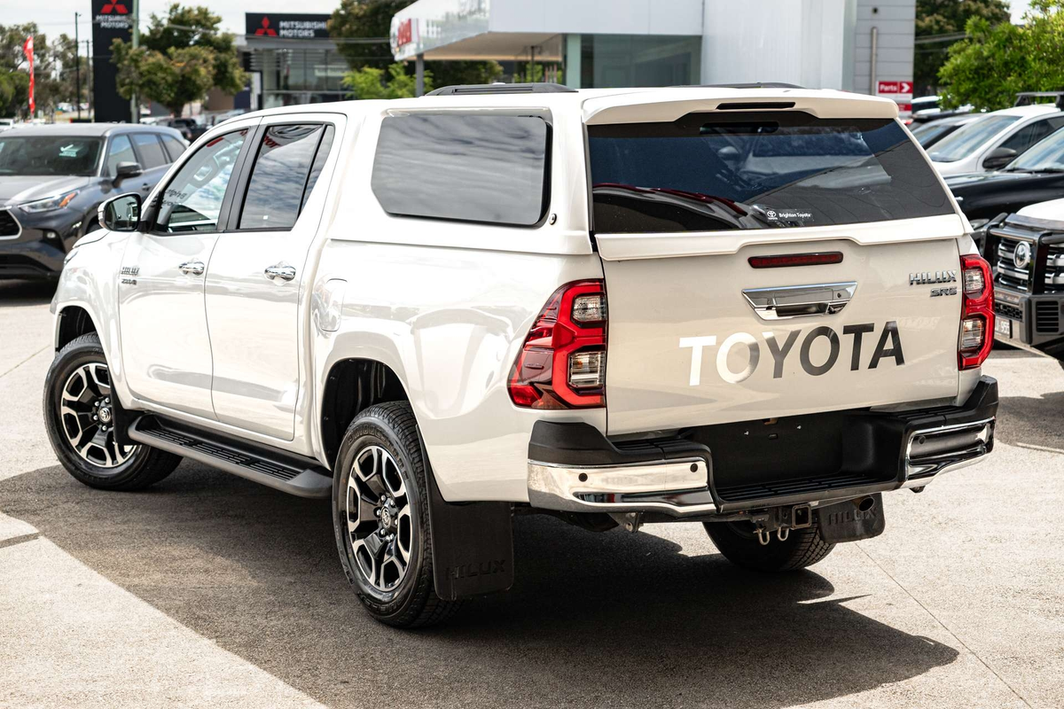 2023 Toyota Hilux SR5 GUN126R