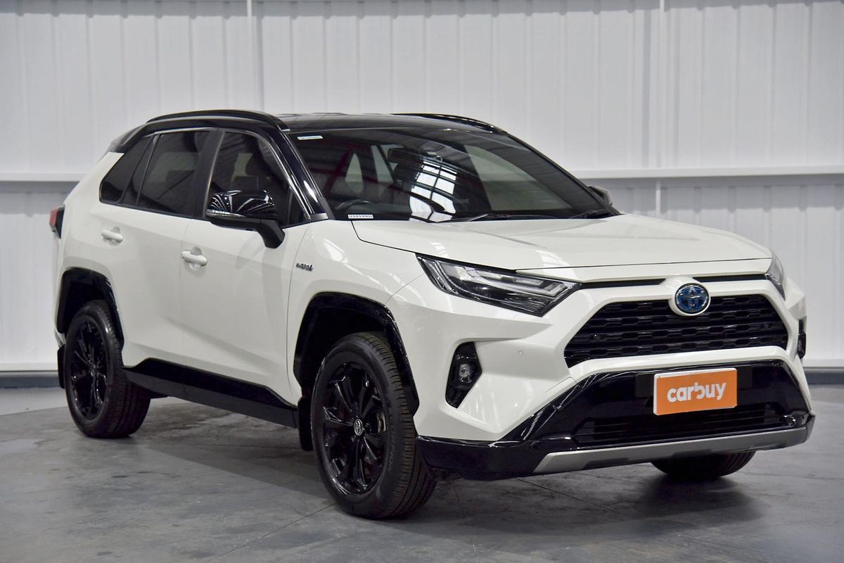 2022 Toyota RAV4 XSE AXAH52R