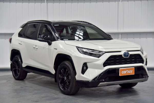 2022 Toyota RAV4 XSE AXAH52R